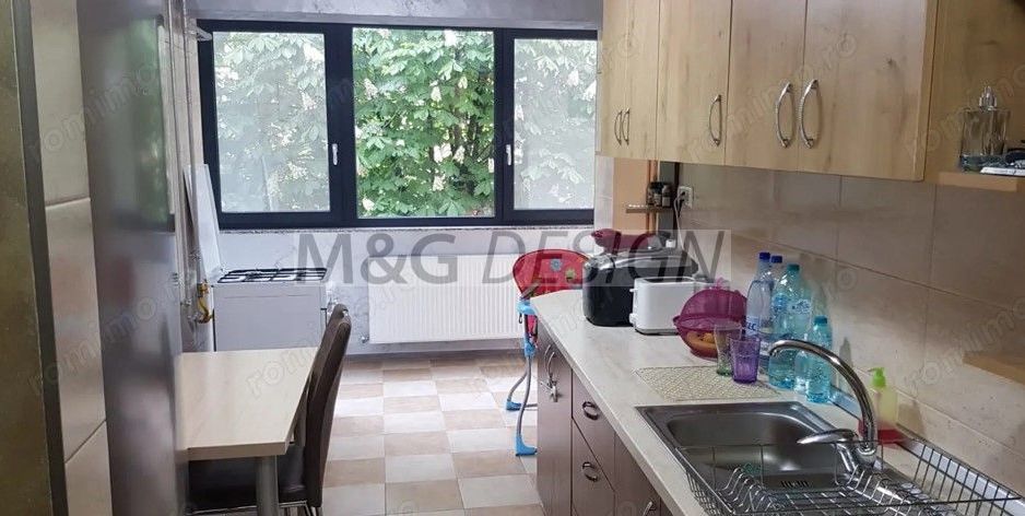 Apartament 2 camere Calea Dorobantilor etaj 1 cu centrala - Poză 4