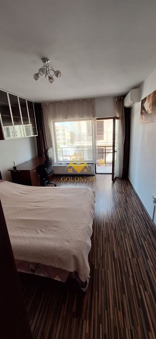 3 camere open space,Pet Friendly, Buna Ziua,Grand Hotel Italia,Parcare - Poză 6