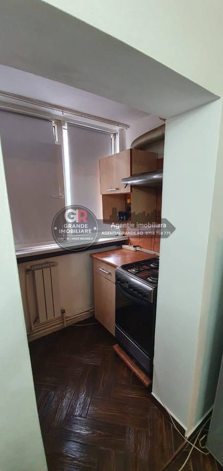 Str. Podgoriilor Garsoniera 40 mp parter - de inchiriat - Poză 8