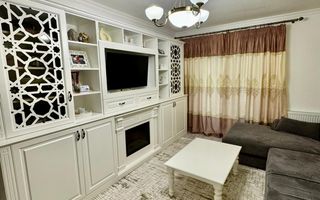 Etaj 1 Apartament cu 3 Camere, Decomandat, Pacurari - Poză 1