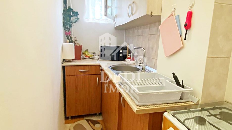 Apartament 3 camere de vânzare in zona Rogerius, Oradea - Poză 6