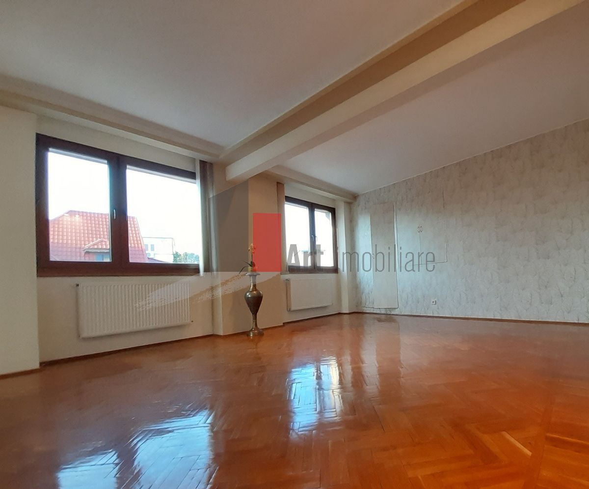 Duplex Gradina Botanica 3 camere ,2 bai ,garaj,boxa-Cotroceni - Poză 9