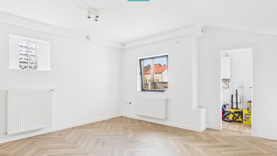 Loft ultracentral ultramodern, la prima închiriere - Poză 25