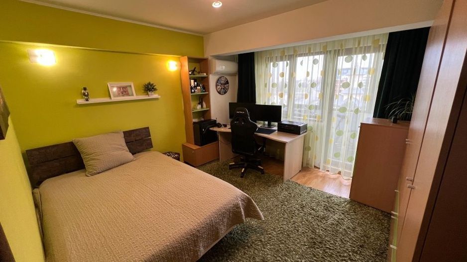 De vanzare Apartament 3 camere Eroii Revolutiei, Oraselul Copiilor - Poză 3