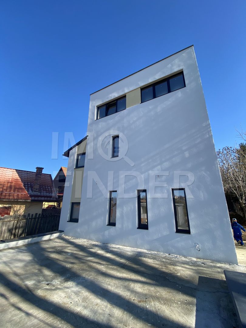 Vanzare casa Feleacu 233 mp utili, teren 600 mp - Poză 12