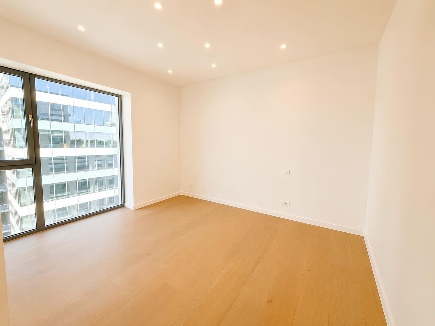 Apartament superb 3 camere I Aviatiei Tower Faza II I Vedere libera - Poză 11