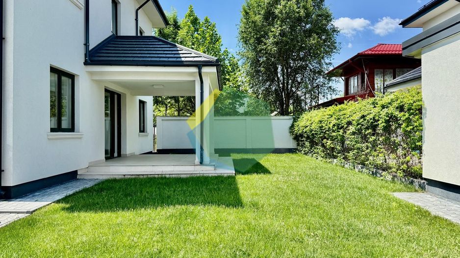 Vilă Premium în Corbeanca | Terasă Spațioasă & Curte Amenajată - Poză 1