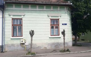 🌿 Casă cu 3 camere și curte îngrijită – zonă liniștită, Gara Mică - Poză 3