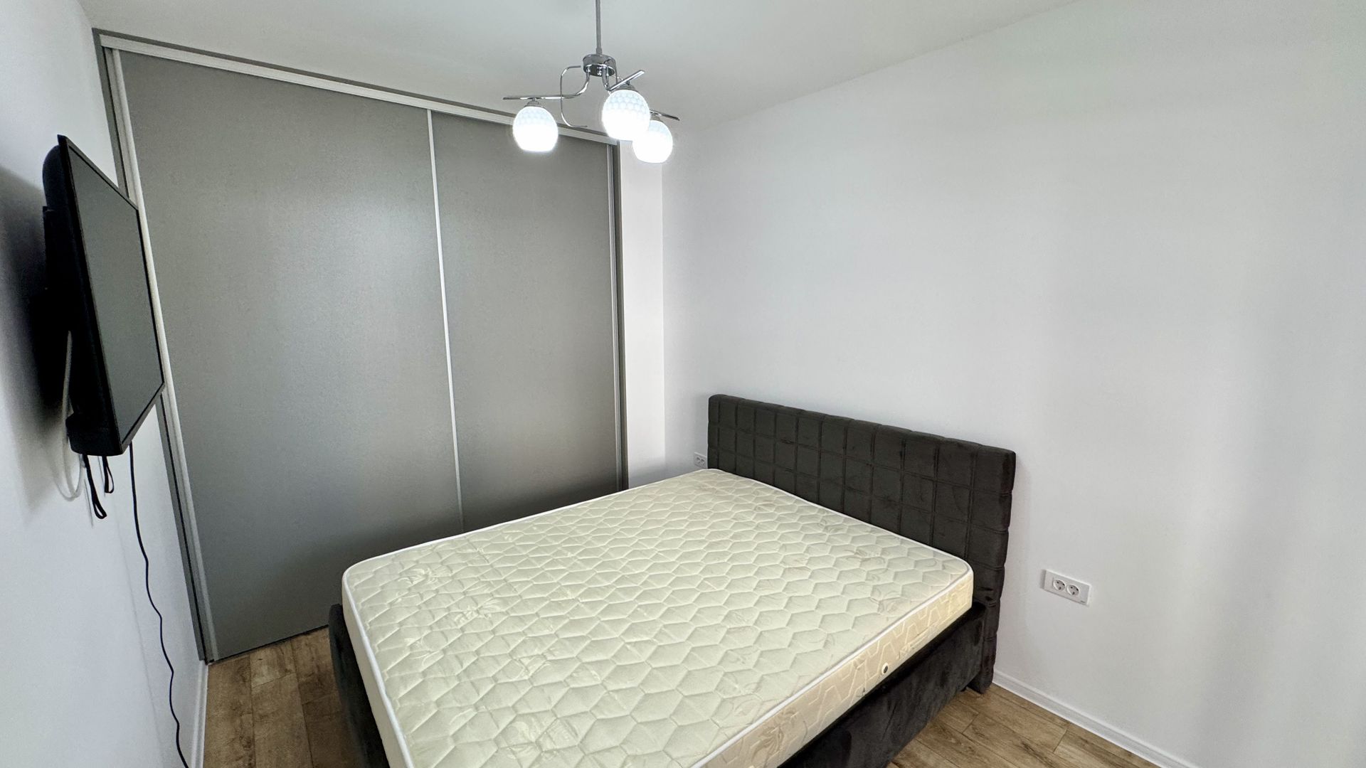 Apartament 2 camere | Vivamus | Complet mobilat | Parcare inclusă - Poză 13