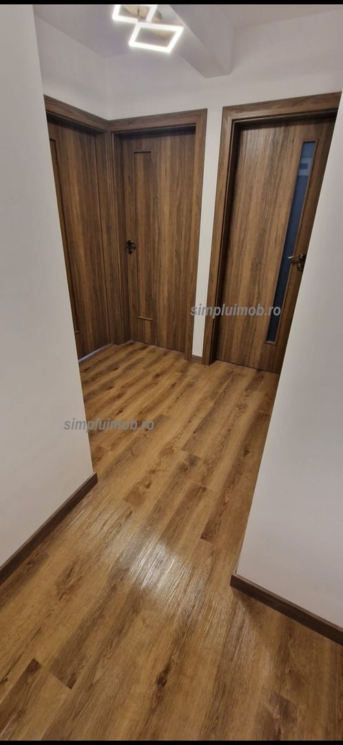 Decomandat Renovat Mobilat 2 Camere Giurgiului - Poză 15