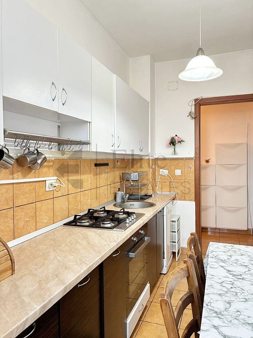 Apartament decomandat cu 2 camere central in Oradea - Poză 5