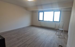 Titan_Apartament 2 camere_70 mp._nemobilat_pretabil birou - Poză 2