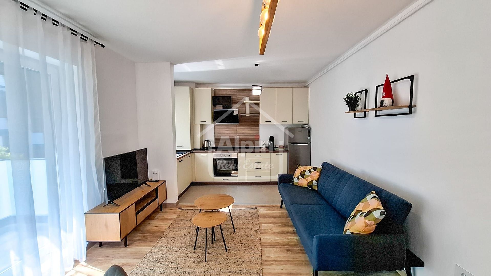 Proprietate Deosebita In Vila - Poză 6