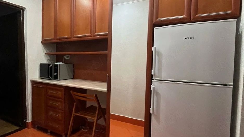 De inchiriat apartament 1 camera faleza Dunarii, et. 9, 1400 lei - Poză 3