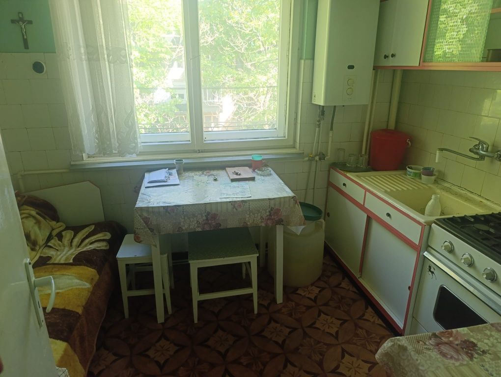 BRASADAS vinde ap 2 cam etaj 3/4 - Poză 4