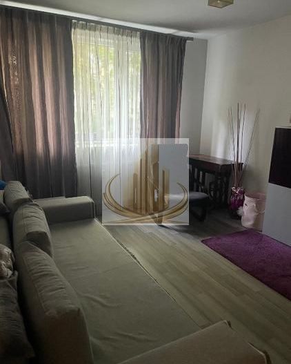Vand apartament 2 camere mobilat+boxa - Poză 2