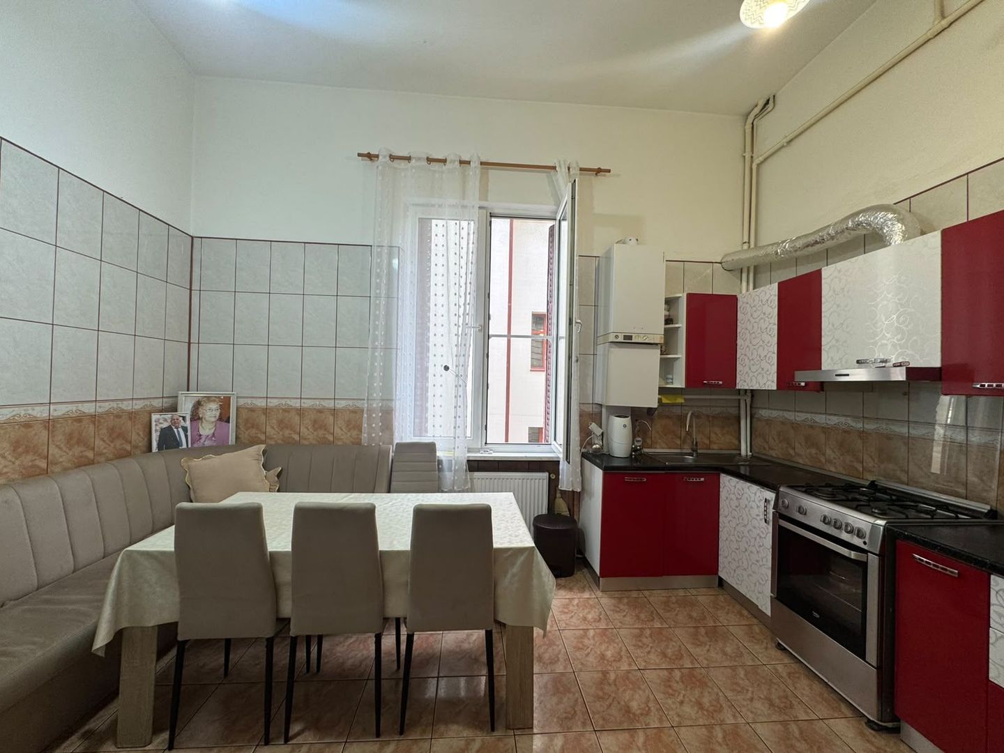 PROPRIETATE INTERBELICA 4 CAMERE+ GARSONIERA + BOXE || PIATA VICTORIEI - Poză 17
