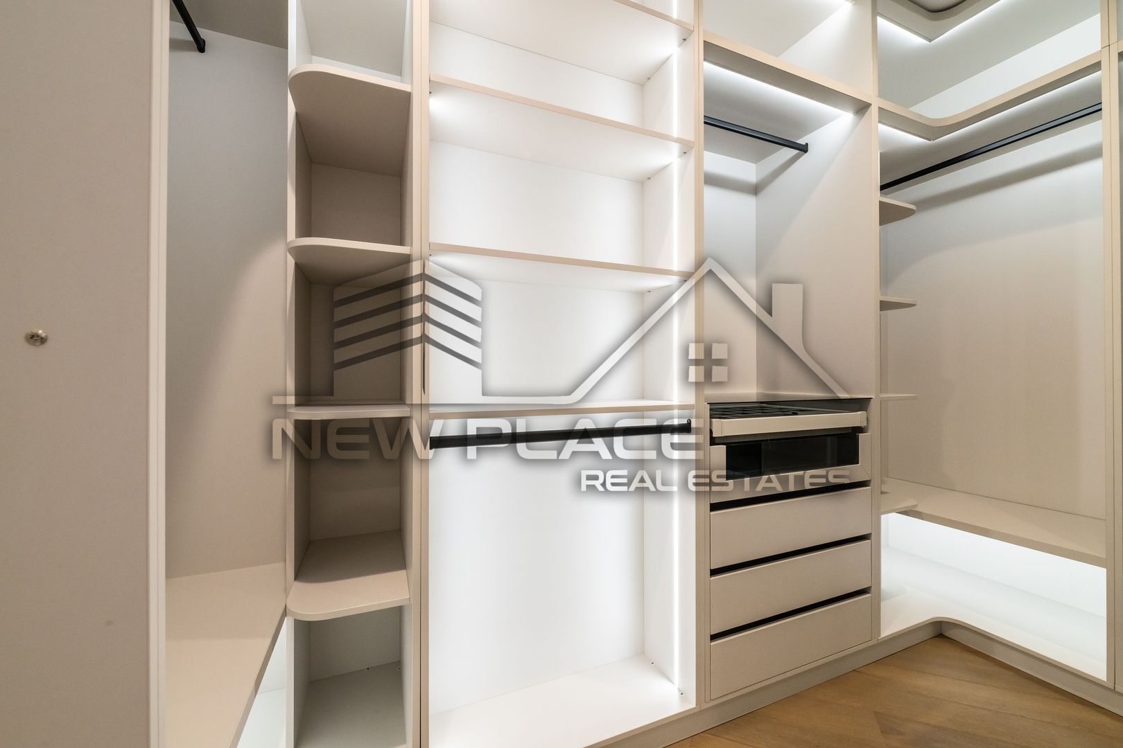 CORTINA 126 | Apartament exclusivist | Terasa 26 mp | View liber | ULTRA LUX - Poză 21