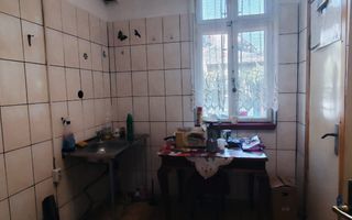 Casa de vanzare + teren in zona Jiului (Bucurestii Noi) - Poză 29