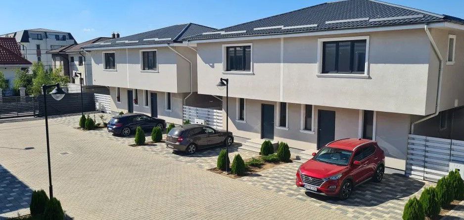 Vilă duplex Otopeni | 23 August | Mega Image - Poză 1