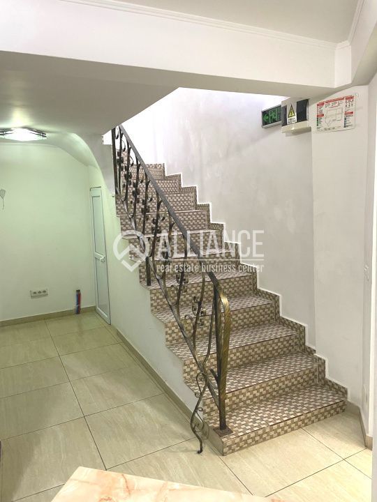 FALEZA NORD (COD10) - Casa/vila cu destinatie comerciala de inchiriat - Poză 7