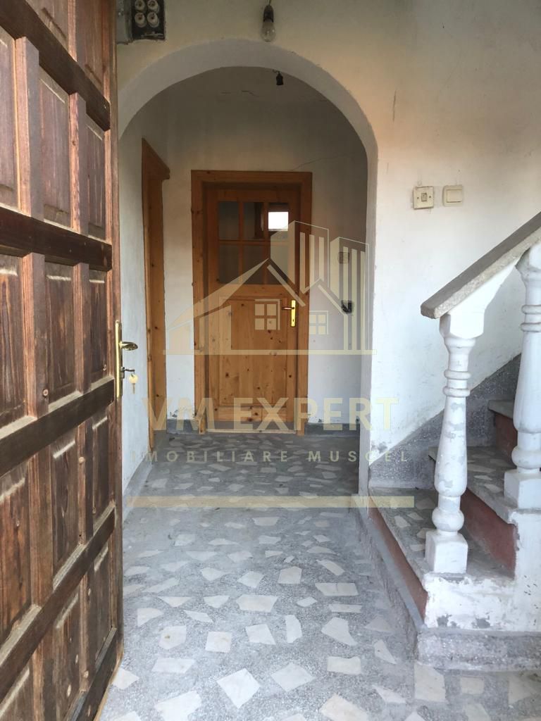 VILA 4 CAMERE, SUPRAFATA 144 MP, TEREN 491 BUGHEA DE JOS - Poză 6