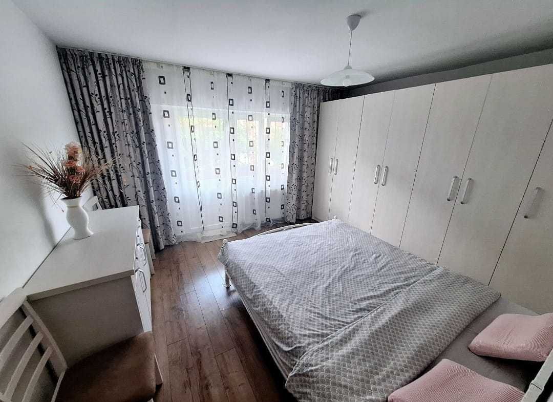 BRASADAS vinde ap 3 cam in CARPATI 2 la etajul 1/4. - Poză 4