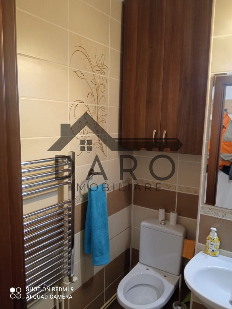 doua camere in Mureseni , strada Hunedoara, etaj 3 , cu copertina auto - Poză 5