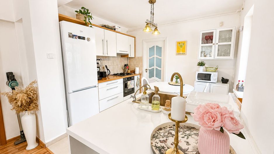 Casa de vanzare si teren 1360mp in Viile Noi Constanta - Poză 3