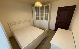 Inchiriere apartament  3 camere decomandat - Poză 3