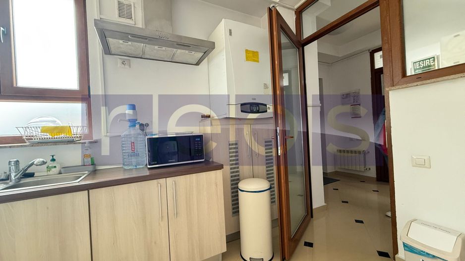 DE VÂNZARE VILA | EXCLUSIVISTĂ ZONA DOMENII | 5 CAMERE | PARCARE ÎN CURTE - Poză 8