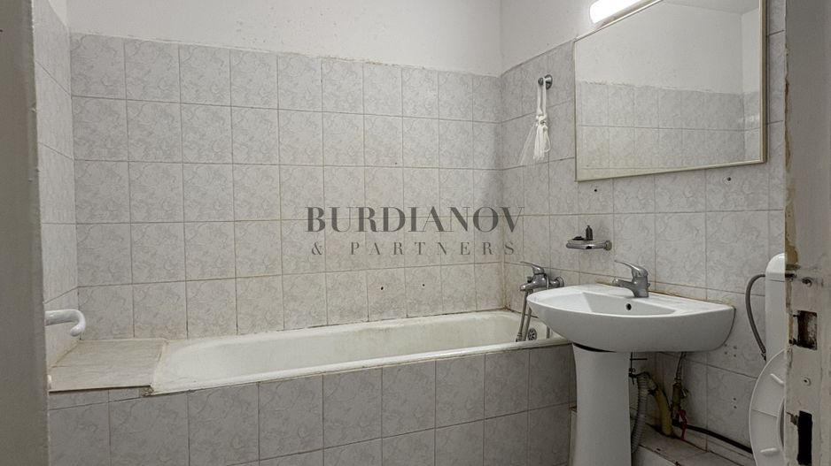 Apartament cu 3 camere - Bd. Basarabia / Metrou Titan - Poză 11