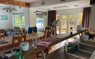 VILA CAMPULUNG, TEREN 4200 MP, PRET 259000 EURO - Poză 8