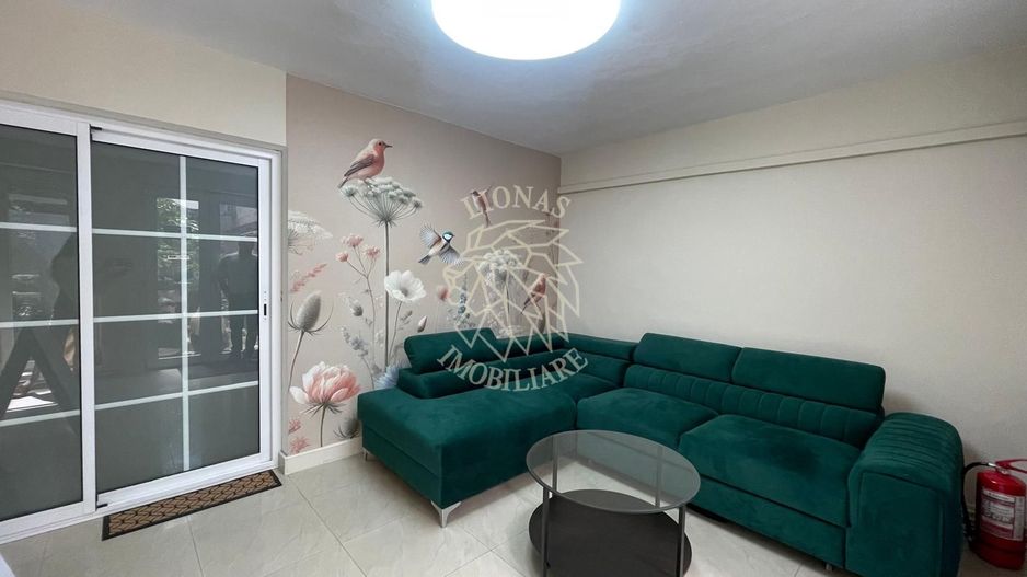 Spatiu comercial 48 mp-ideal salon, cabinet-Zona Decebal - Poză 1