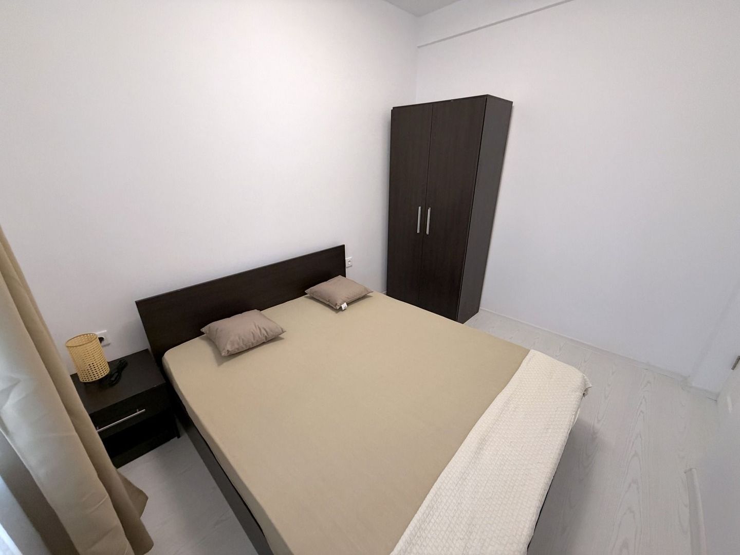 2 camere renovat-la cheie- Gara de Nord-Calea Grivitei - Poză 9