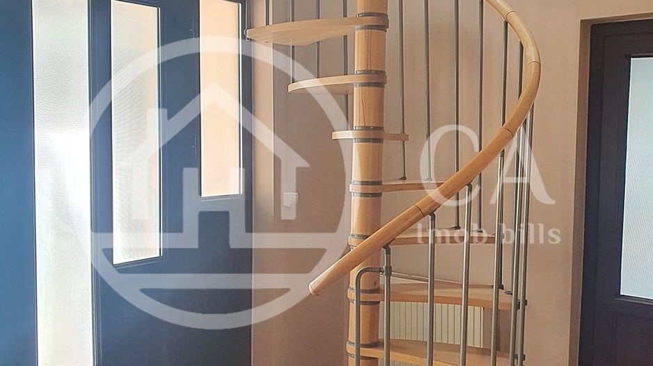 Casa de vnzare 4 camere pe zona Rogerius, Oradea. - Poză 6