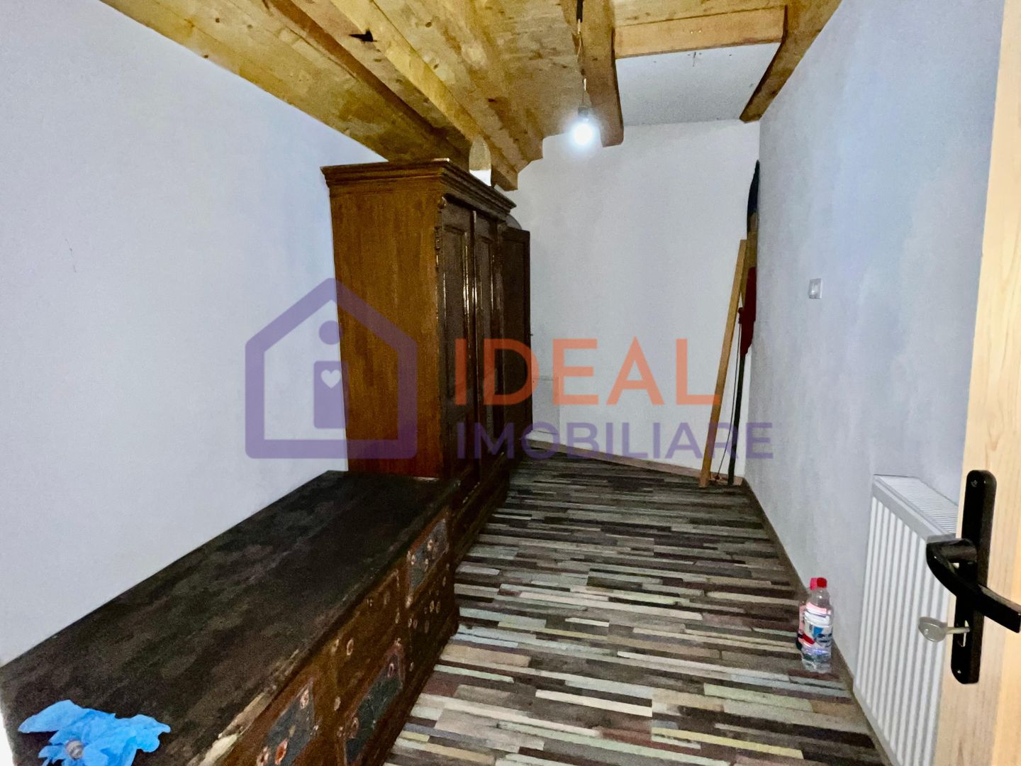 Casă 4 camere | stil rustic | Comuna Sadu, Sibiu - Poză 9