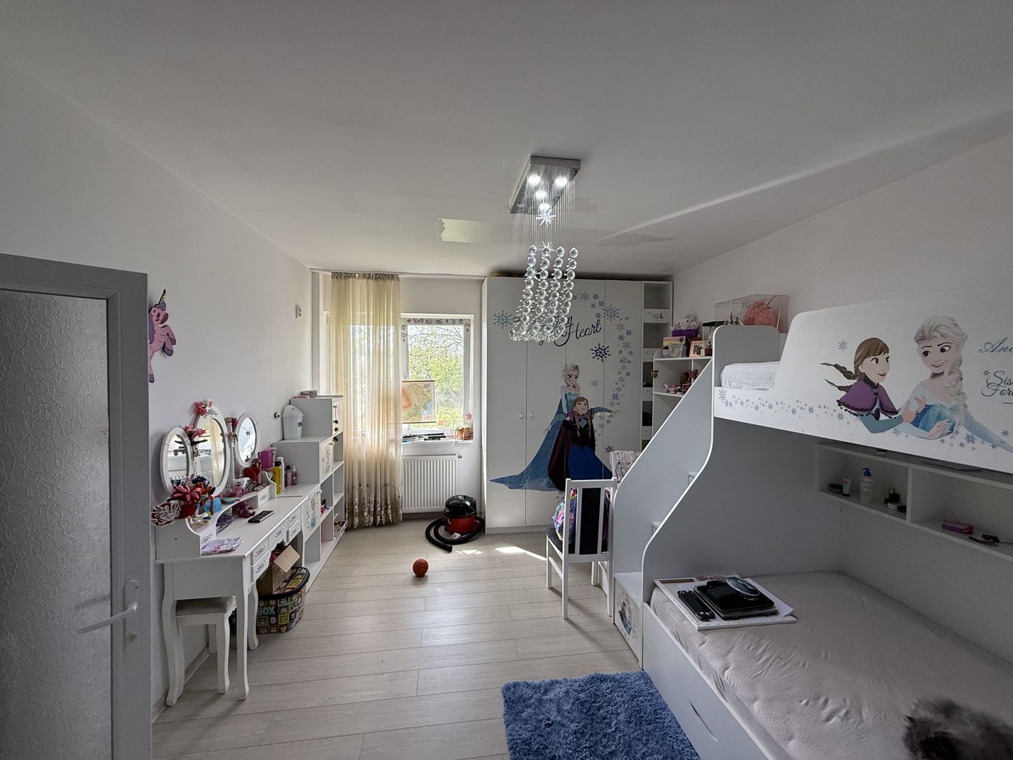 Ap 3 camere - transformat din alipirea a 2 garsoniere - 62 mp - parter - Poză 9