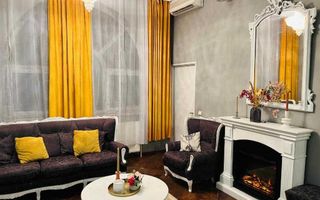 VILA/Casă ultracentral Iași 170 mp,4 camere, Parcare, lângă Mitropolie - Poză 1