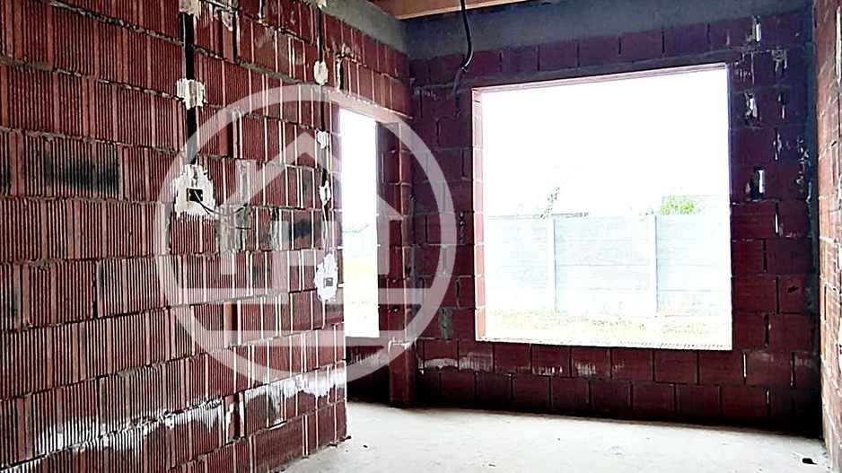 Casa de vanzare cu 4 camere in zona Santandrei, Oradea - Poză 6