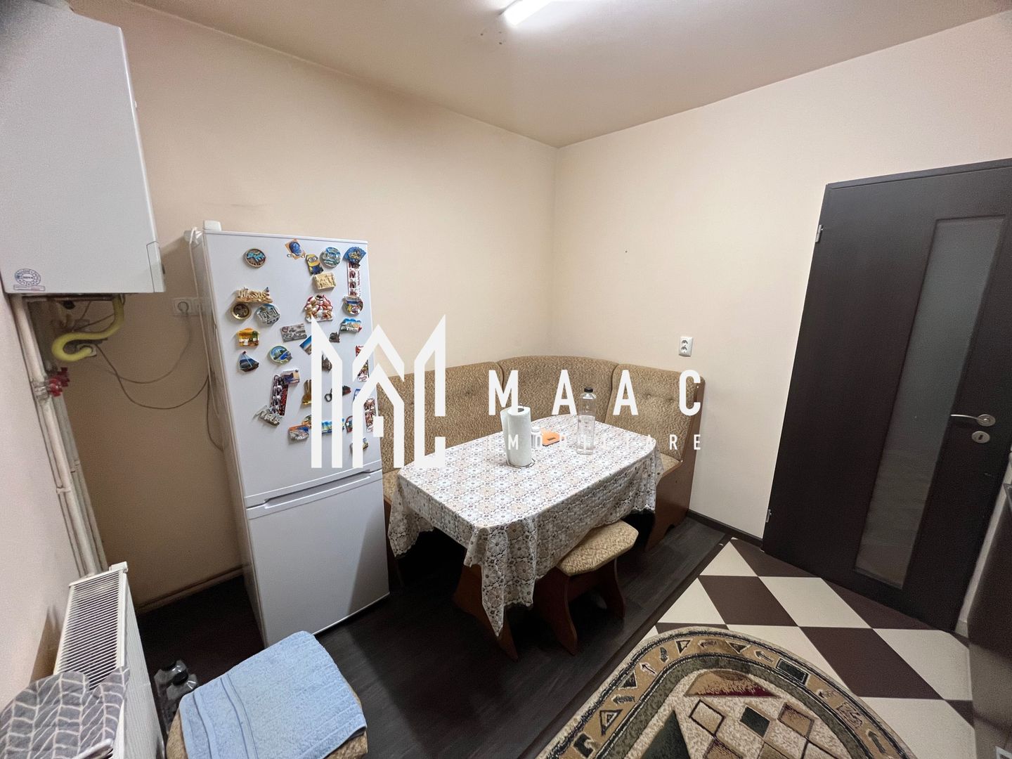 Apartament 2 camere | Decomandat | Etaj 3 | Zona Dioda - Poză 2