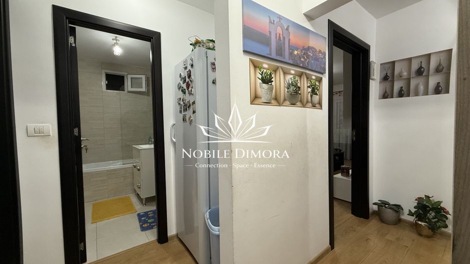 Apartament cu 3 camere de vanzare - 2 balcoane - zona Bucovinei - Poză 21