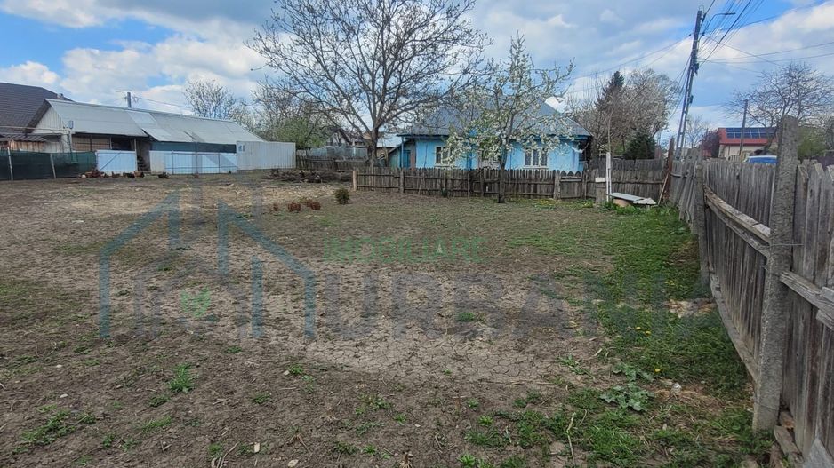 Teren intravilan de vânzare în Războieni, Ion Neculce, Iași – zonă centrală, lângă biserică - Poză 2