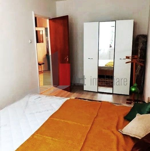 De vanzare 4 camere Titan-Parcul Teilor Ozana - Poză 4