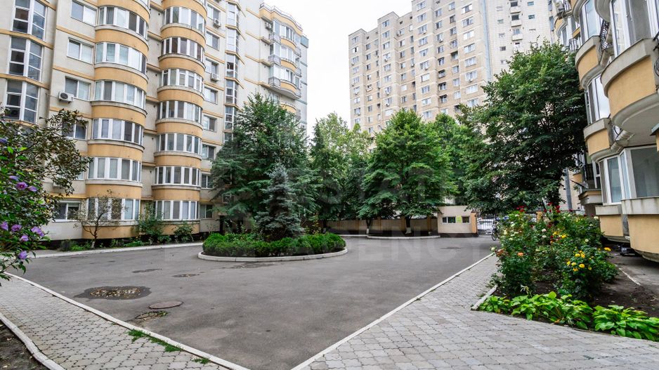 Chirie spațiu comercial 88mp, Flacra - Poză 1