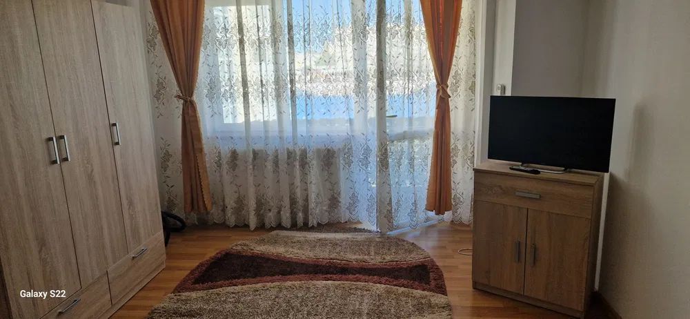 Apartament de închiriat în Craiova - Poză 1