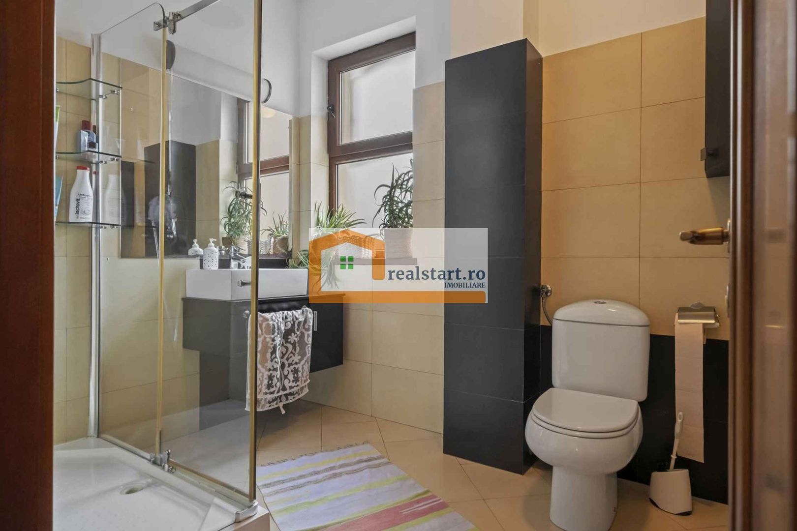 Langa Padurea Corbeanca, P+M, teren 780mp, terasa 35mp, mobilata&utilata - Poză 14