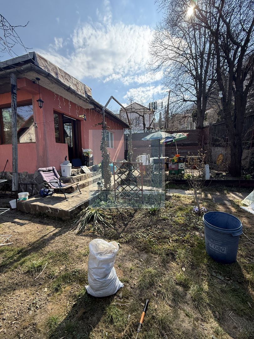 Apartament 3 camere,82 mp utili, la casa, singur in curte-zona Central - Poză 9