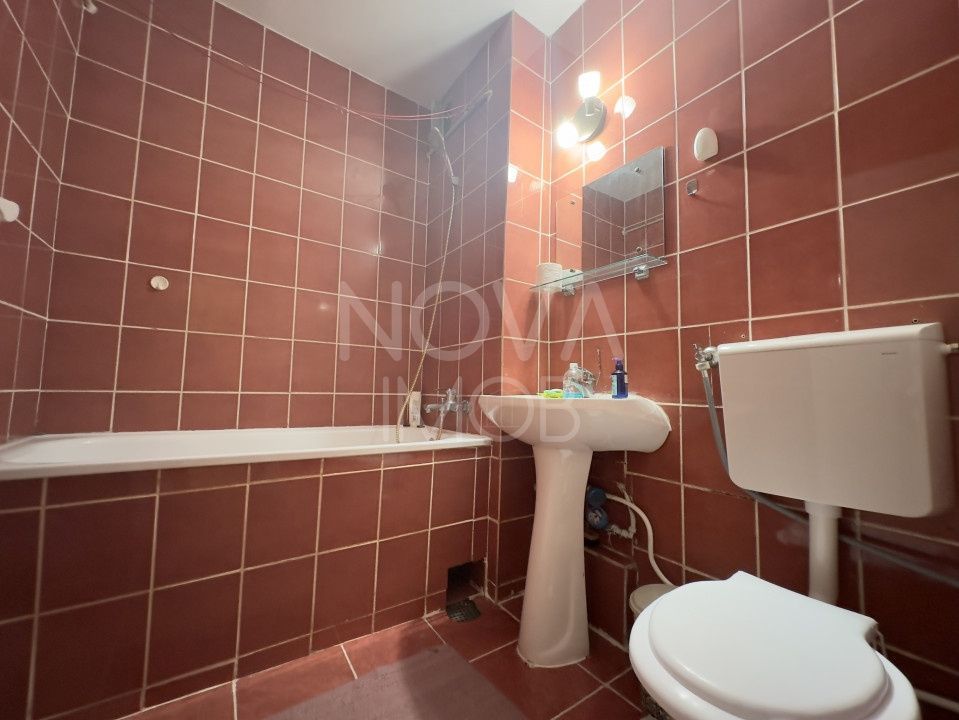Apartament 2 camere, semidecomandat, Vasile Milea - Poză 5