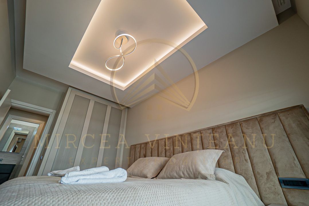 Mamaia - Apartament de 3 camere cu vedere la lac si mare. - Poză 14